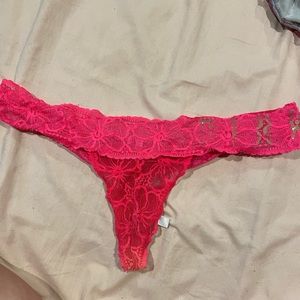 VS Pink Lace Thong Panty